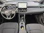 Toyota Corolla Cross 2.0 HYBRID 200 DYNAMIC 4-SEIZOENSBANDEN STOEL- & STUURVERWARMING ELEK. ACHTERKLEP LED APPLE CARPLAY & ANDROID AUTO