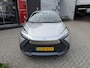 Toyota C-HR / C-HR+ 1.8 Hybrid 140 Active 4-SEIZOENSBANDEN ANDROID & APPLE DIGITALE TELLERS METALLIC LAK