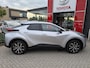 Toyota C-HR / C-HR+ 2.0 Plug-in Hybrid 220 Dynamic STUUR- & STOELVERWARMING PARKEERSENSOREN V+A DODEHOEKDETECTIE