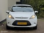Ford Fiesta 1.25 Titanium 5 deurs met zeker 5 deukjes !