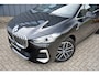 BMW 2-Serie Active Tourer 225e xDrive M Sport * Vol * Pano * HK * HeadUp * Memory/Massage * 360Camera * Carplay * ZwTrekhaak * Top