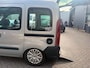 Renault Kangoo 1.4 Rolstoelauto - Airco ! 5 persoons! Glasdak! Grote beurt!