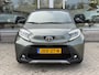 Toyota Aygo X 1.0 VVT-i MT Envy / JBL speakers / vouw opendak / 18 inch / mooie uitvoering!