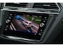 Volkswagen Tiguan 1.4 TSI eHybrid R-Line Black Style Pano/IQ.Light/360/Keyless/Trekhaak wegkl./19" Valencia