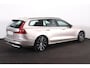 Volvo V60 T6 Recharge AWD Plus Dark - IntelliSafe Assist & Surround - 360º Camera - Harman/Kardon audio - Verwarmde voorstoelen, stuur & achterbank - Parkeersensoren voor & achter - Elektr. bedienb. voorstoelen met geheugen - Elektr. inklapbare trekhaak - 18' LMV