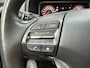 Hyundai Kona Electric EV Premium 64 kWh ACC l WARMTEPOMP l SoH 99% l CAMERA