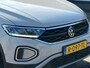 Volkswagen T-Roc 1.0 TSI Life | Orig. NL | Nw type-model 2023 | Virtual dashboard | Carplay |