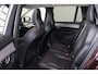 Volvo XC90 T8 Plug-in hybrid AWD Ultra Dark - Luchtvering - Panorama/schuifdak - IntelliSafe Assist & Surround - Harman Kardon audio - Adaptieve LED koplampen - 360º camera - Verwarmde voorstoelen, stuur & achterbank - Elektr. bedienb. voorstoelen met geheugen, ventilate en massage - Head up display - Draadloze tel. lader - Extra getint glas - 22 inch LMV - Parkeersensoren voor & achter