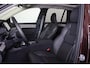 Volvo XC90 T8 Plug-in hybrid AWD Ultra Dark - Luchtvering - Panorama/schuifdak - IntelliSafe Assist & Surround - Harman Kardon audio - Adaptieve LED koplampen - 360º camera - Verwarmde voorstoelen, stuur & achterbank - Elektr. bedienb. voorstoelen met geheugen, ventilate en massage - Head up display - Draadloze tel. lader - Extra getint glas - 22 inch LMV - Parkeersensoren voor & achter