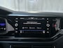 Volkswagen Polo 1.0 TSI Life Parkeersensoren Navigatie Trekhaak App-Connect DAB+