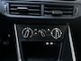 Volkswagen Polo 1.0 TSI Life Parkeersensoren Navigatie Trekhaak App-Connect DAB+