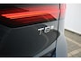 Volvo V90 T8 Plug-in hybrid AWD Ultra Dark | Luchtvering | Trekhaak | Panoramadak | Verwarmbare voorstoelen met massagefunctie | Gelaagde zijruiten | Premium audio by Bowers&Wilkins |