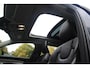 Volvo V90 T8 Plug-in hybrid AWD Ultra Dark | Luchtvering | Trekhaak | Panoramadak | Verwarmbare voorstoelen met massagefunctie | Gelaagde zijruiten | Premium audio by Bowers&Wilkins |