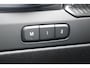 Volvo XC40 B4 Plus Black Edition | Panoramadak | Trekhaak | Verwarmbare voorstoelen en stuurwiel | Premium audio by Harman Kardon | 360 graden camera | Adaptieve cruise control |