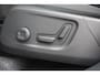 Volvo XC40 B4 Plus Black Edition | Panoramadak | Trekhaak | Verwarmbare voorstoelen en stuurwiel | Premium audio by Harman Kardon | 360 graden camera | Adaptieve cruise control |