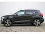 Volvo XC40 T4 190PK AWD Inscription | Adaptive Cruise & Pilot Assist | Semi elektr. trekhaak | 360 Camera | Elektr. Achterklep | BLIS | Panoramisch Schuif-/Kanteldak | Power Seats incl. Memory | Stoelverwarming | High Performance Audio |