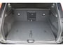 Volvo XC40 T4 190PK AWD Inscription | Adaptive Cruise & Pilot Assist | Semi elektr. trekhaak | 360 Camera | Elektr. Achterklep | BLIS | Panoramisch Schuif-/Kanteldak | Power Seats incl. Memory | Stoelverwarming | High Performance Audio |
