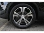 Volvo XC40 T4 190PK AWD Inscription | Adaptive Cruise & Pilot Assist | Semi elektr. trekhaak | 360 Camera | Elektr. Achterklep | BLIS | Panoramisch Schuif-/Kanteldak | Power Seats incl. Memory | Stoelverwarming | High Performance Audio |