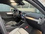 Volvo XC40 2.0 B3 dark black edition 360° camera stoel + stuurverwarming