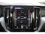 Volvo XC60 T5 Automaat Momentum | Autonomous Emergency Braking | Bots herkenning en activatie | Elektr. Achterklep | Cruise control | Electronic climate control | Lederen bekleding | Voorstoelen verwarmd | Navigatiesysteem full map + hard disk | Apple Carplay & Android Auto |