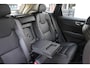 Volvo XC60 T5 Automaat Momentum | Autonomous Emergency Braking | Bots herkenning en activatie | Elektr. Achterklep | Cruise control | Electronic climate control | Lederen bekleding | Voorstoelen verwarmd | Navigatiesysteem full map + hard disk | Apple Carplay & Android Auto |