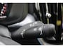 Volvo XC60 T5 Automaat Momentum | Autonomous Emergency Braking | Bots herkenning en activatie | Elektr. Achterklep | Cruise control | Electronic climate control | Lederen bekleding | Voorstoelen verwarmd | Navigatiesysteem full map + hard disk | Apple Carplay & Android Auto |