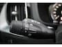 Volvo XC60 T5 Automaat Momentum | Autonomous Emergency Braking | Bots herkenning en activatie | Elektr. Achterklep | Cruise control | Electronic climate control | Lederen bekleding | Voorstoelen verwarmd | Navigatiesysteem full map + hard disk | Apple Carplay & Android Auto |