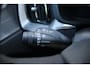 Volvo XC60 T6 Plug-in hybrid AWD Ultra Black Edition | Luchtvering | Trekhaak | Panoramadak | Verwarmbare voorstoelen, achterbank en stuurwiel | Head-up display |  Premium audio by Harman Kardon |