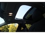Volvo XC60 T6 Plug-in hybrid AWD Ultra Black Edition | Luchtvering | Trekhaak | Panoramadak | Verwarmbare voorstoelen, achterbank en stuurwiel | Head-up display |  Premium audio by Harman Kardon |