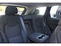 Volvo XC60 T6 Plug-in hybrid AWD Ultra Dark | Luchtvering | Panoramadak | Trekhaak | Verwarmbare voorstoelen, achterbank en stuurwiel | Head-up display | 360 graden camera | Premium audio by Harman Kardon | Apple carplay/Android auto
