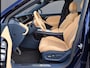 Voyah Free Flagship | Panoramadak | Dynaudio Hi-Fi | 360° Camera | Luchtvering | Adaptieve Cruise Control | Dodehoekassistent | Apple CarPlay | Android Auto | Elektrisch Verstelbare Stoelen + Massage | Stoelverwarming | Stoelventilatie | Sfeerverlichting | Elektrische Achterklep