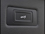 Voyah Free Flagship | Panoramadak | Dynaudio Hi-Fi | 360° Camera | Luchtvering | Adaptieve Cruise Control | Dodehoekassistent | Apple CarPlay | Android Auto | Elektrisch Verstelbare Stoelen + Massage | Stoelverwarming | Stoelventilatie | Sfeerverlichting | Elektrische Achterklep