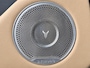 Voyah Free Flagship | Panoramadak | Dynaudio Hi-Fi | 360° Camera | Luchtvering | Adaptieve Cruise Control | Dodehoekassistent | Apple CarPlay | Android Auto | Elektrisch Verstelbare Stoelen + Massage | Stoelverwarming | Stoelventilatie | Sfeerverlichting | Elektrische Achterklep