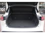 Nissan Qashqai 1.3 MHEV 158pk Xtronic Premiere Edition | Navi | Panoramadak | Trekhaak | Camera | Dodehoek Detectie | PDC