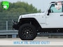 Jeep Wrangler Unlimited 3.6 Rubicon Liftkit | Stubby offroad-bumper | Smittybilt lier | Fenders | Offroad Wheels