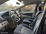 Mitsubishi Grandis 2.4-16V InSport|NAP|APK|AUTOMAAT|7PERSOON