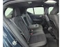 Volvo XC40 2.0 B3 Ultra Black Edition Panorama dak - 360 Camera - 20” Wielen - Lounge-pakket - Harman Kardon Audio -  Climate - R980 Interieur – Power seats met memory - Two Tone – Full led koplampen –Donkere hemel.