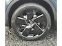 Volvo XC40 2.0 B3 Ultra Black Edition Panorama dak - 360 Camera - 20” Wielen - Lounge-pakket - Harman Kardon Audio -  Climate - R980 Interieur – Power seats met memory - Two Tone – Full led koplampen –Donkere hemel.