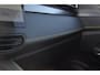 Lynk & Co 01 276PK Automaat More / Adaptive cruise control / Leren bekleding / Elektrisch verstelbare stoelen / Schuif- kanteldak / Stoel- en stuurverwarming / Parkeersensoren V+A / 360 Graden Camera / Elektrische achterklep / 20" lichtmetalen velgen