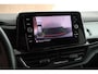 Volkswagen T-Roc 1.5 TSI 150pk DSG Style Black Style Camera Stoelverwarming Navigatie Virtual Cockpit