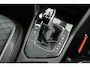 Volkswagen Tiguan 1.5 TSI 150pk DSG R-Line Business + Trekhaak Camera HUD Stoelverwarming Panoramadak Navigatie