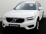 Volvo XC40 T2 MOMENTUM NAVI BLUETOOTH PARK ASSIST APPLE CARPLAY