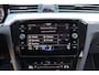 Volkswagen Passat Variant 1.5 TSI Business O.a: PDC, Clima, Navi, ACC, Carplay, Rijklaar, Etc. All-in prijs!