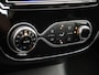 Renault Captur TCe 90pk Intens | Trekhaak | Parkeersensoren rondom | Achteruitrijcamera |