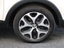 Renault Captur TCe 90pk Intens | Trekhaak | Parkeersensoren rondom | Achteruitrijcamera |