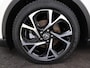 Toyota C-HR / C-HR+ 1.8 Hybrid Style Bi-Tone | Navigatie | Stoelverwarming | Climate Control | Cruise Control Adaptive | Achteruitrijcamera | Bluetooth |