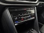 Volkswagen T-Roc 1.0 115pk TSI Life Edition Parkeerassistent (Park Assist) | Adaptive Cruise Control | 'App-Connect' draadloze smartphone integratie