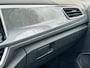 Volkswagen T-Roc 1.0 115pk TSI Life Edition Parkeerassistent (Park Assist) | Adaptive Cruise Control | 'App-Connect' draadloze smartphone integratie