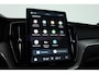 Volvo XC60 2.0 T8 Plug-in hybrid AWD Ultra Black Edition | Luchtvering | Massage | Bowers & Wilkins | 22 inch | Trekhaak |