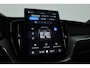 Volvo XC60 2.0 T8 Plug-in hybrid AWD Ultra Black Edition | Luchtvering | Massage | Bowers & Wilkins | 22 inch | Trekhaak |